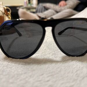 Stylish Black Sunglasses